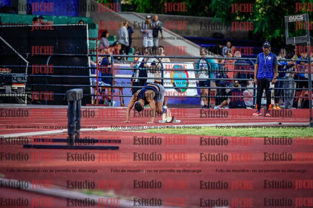 Fotos de los 400 m llanos de varones