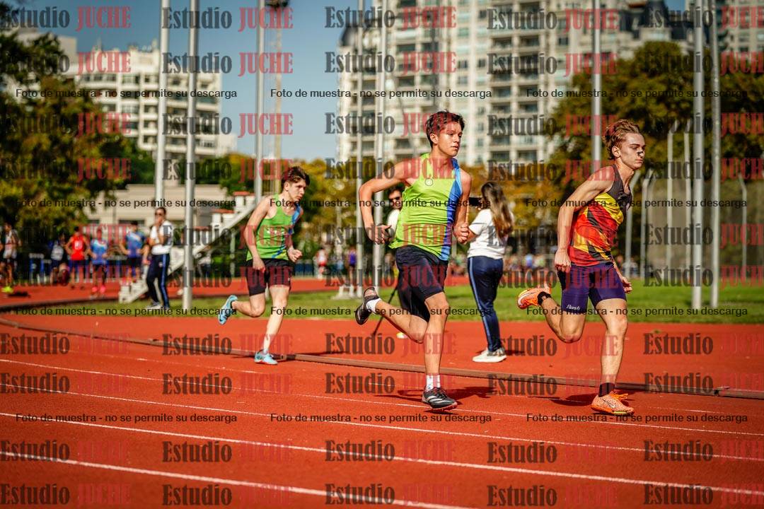 Fotos de los 200 m llanos de varones