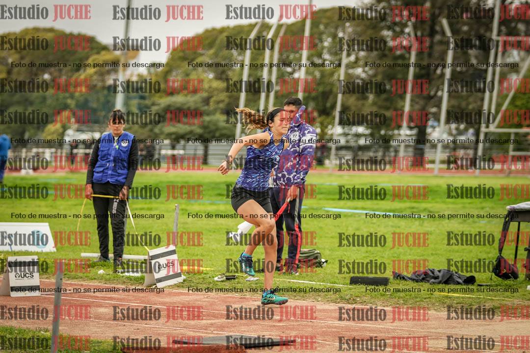 Fotos del salto triple de mujeres y varones - todas las tablas