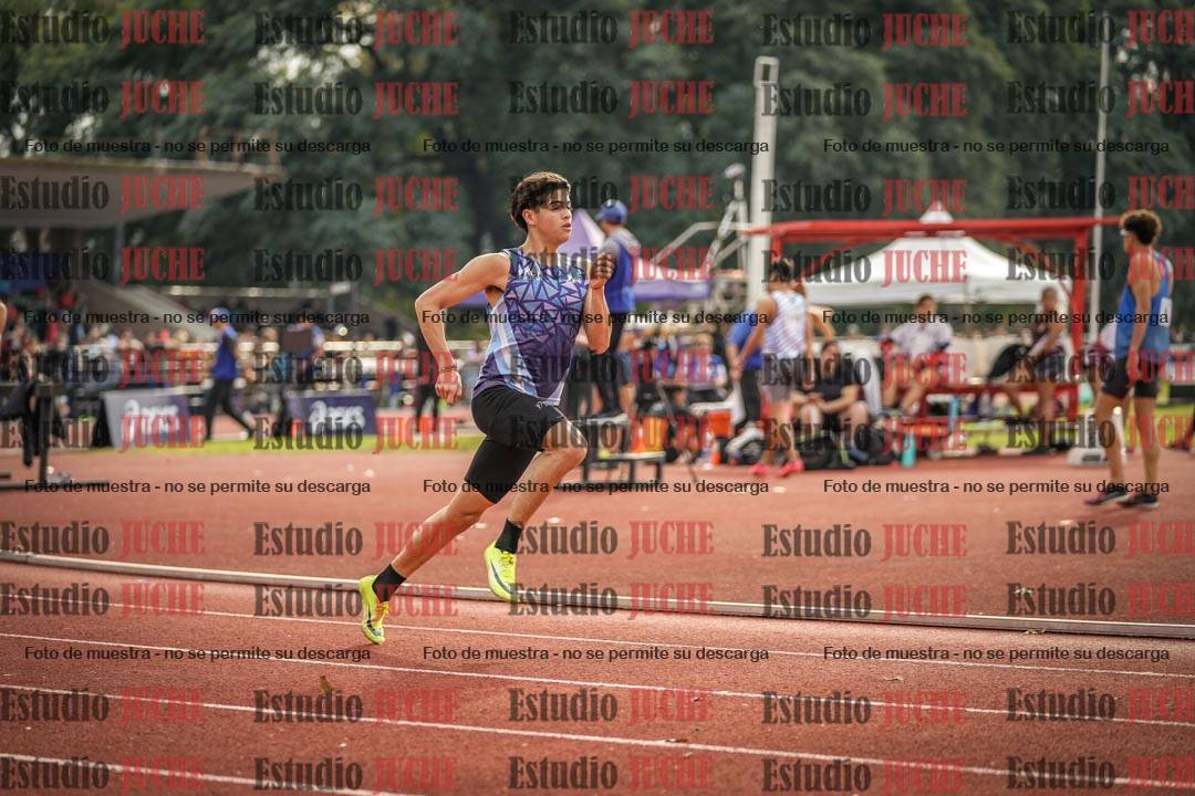 Fotos de los 400 m llanos de varones