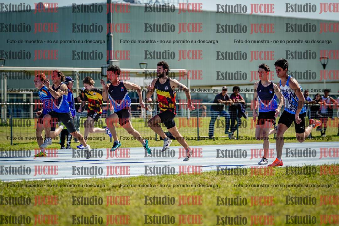 Fotos de los 100 m llanos de varones