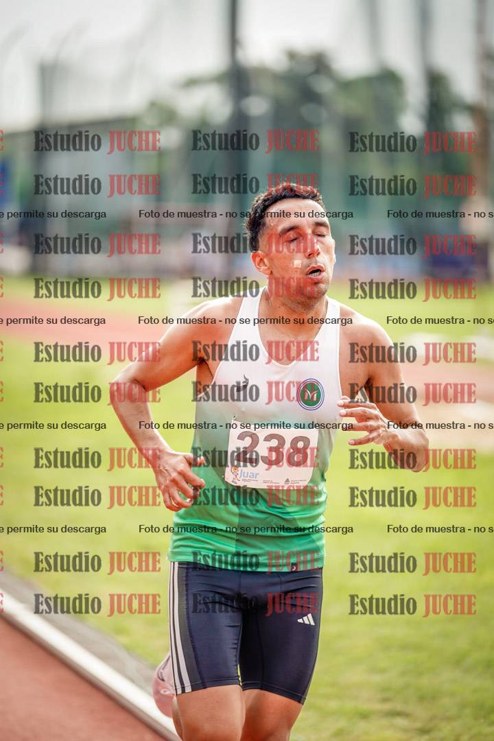 Fotos de los 3000 m llanos de varones