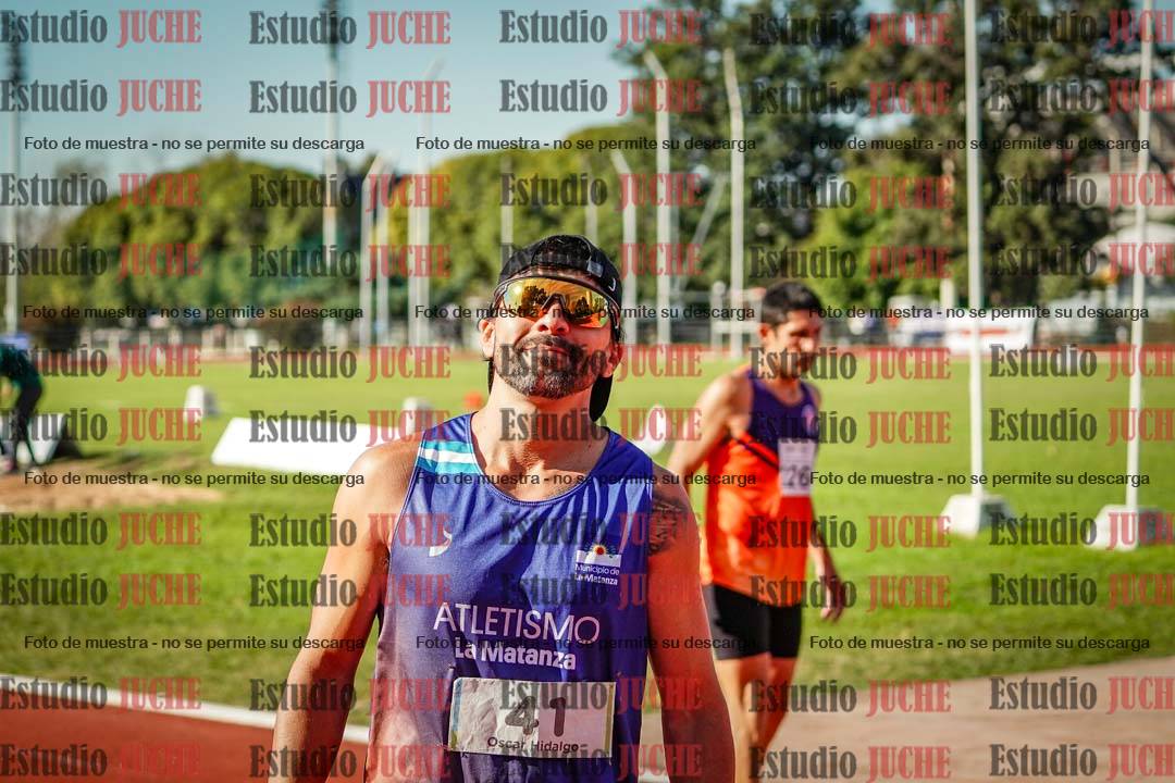 Fotos de los 800 m llanos de varones