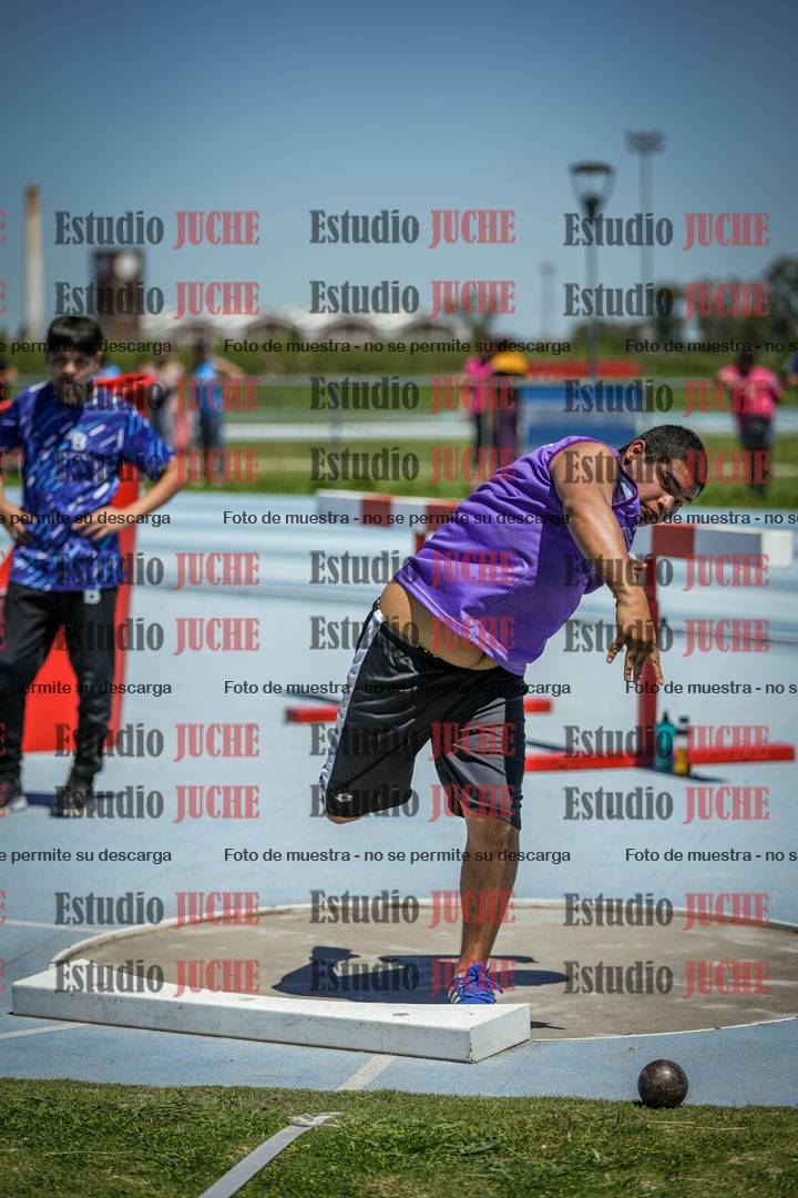 Fotos del lanzamiento de bala de varones - U14