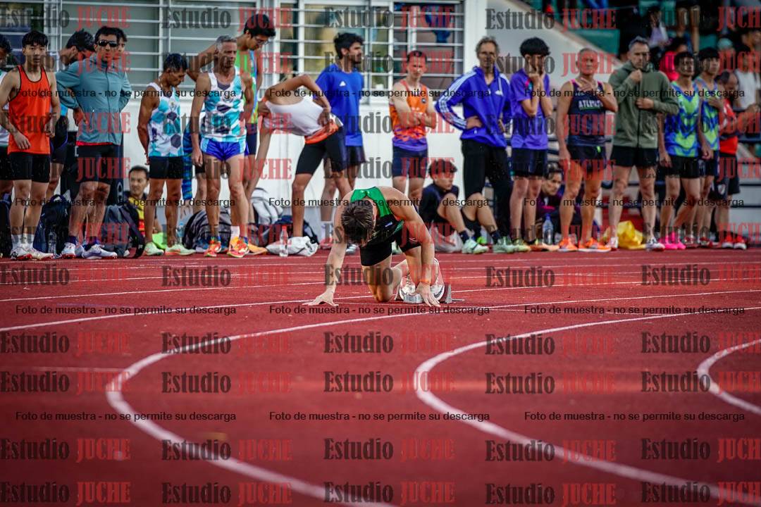 Fotos de los 400 m llanos de varones