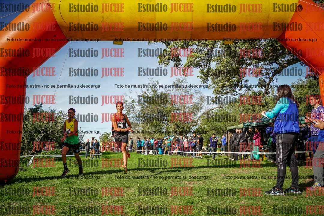 Fotos de la llegada del cross de 3000 m