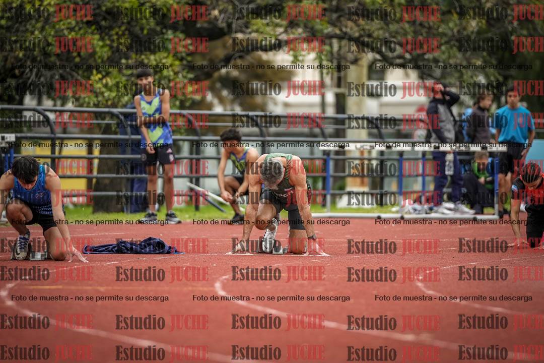 Fotos de los 200 m llanos de varones