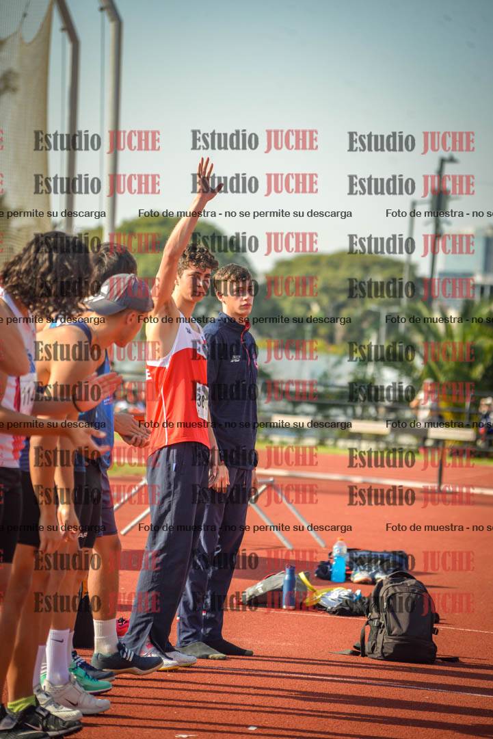 Fotos del salto en alto de varones