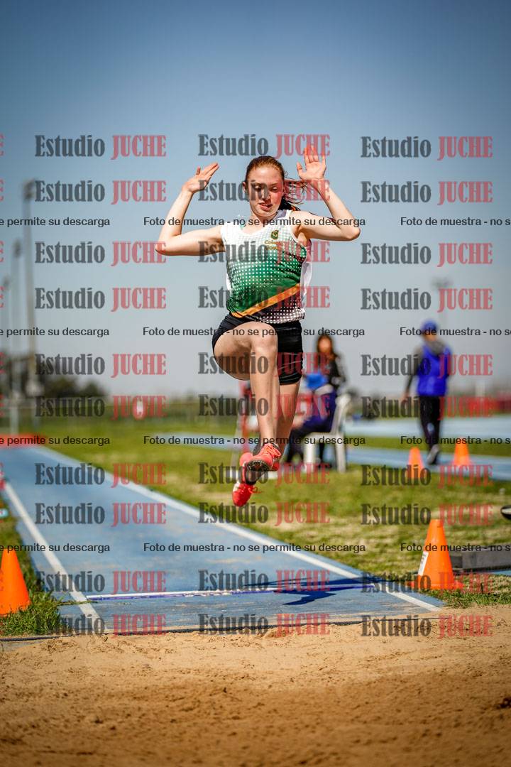 Fotos del salto en largo de mujeres - heptatlón 5