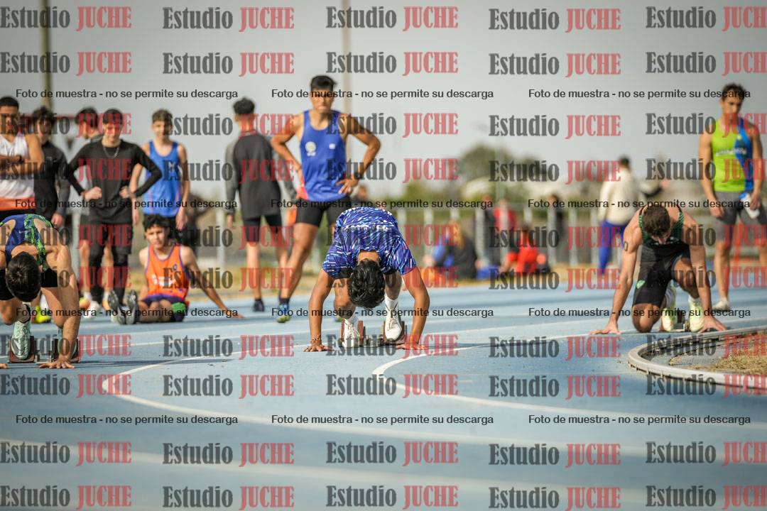 Fotos de los 200 m llanos de varones