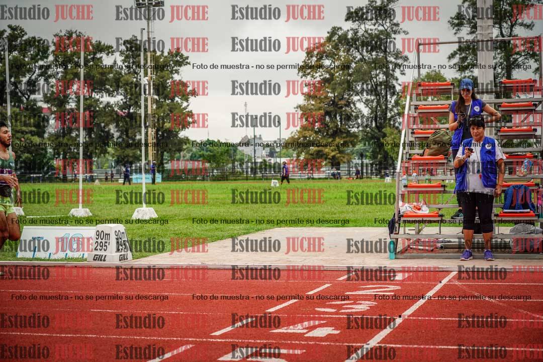 Fotos de los 800 m llanos de varones