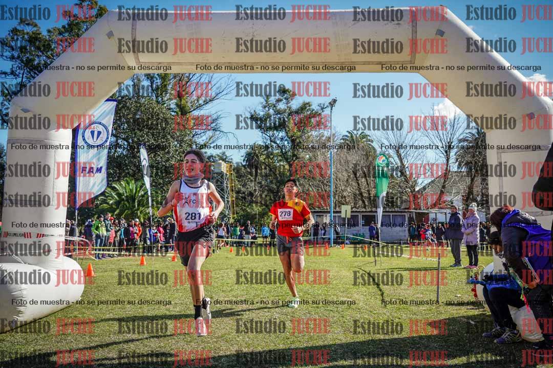 Fotos de la llegada del cross de 3000 m