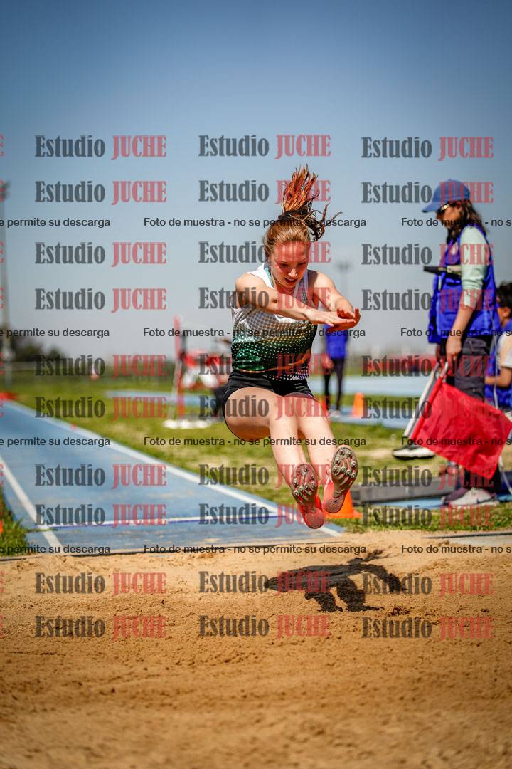 Fotos del salto en largo de mujeres - heptatlón 5