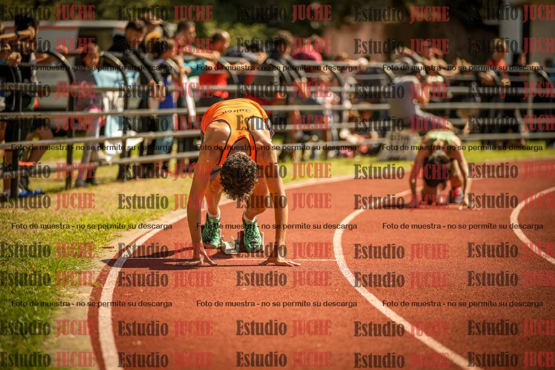Fotos de los 400 m llanos de varones