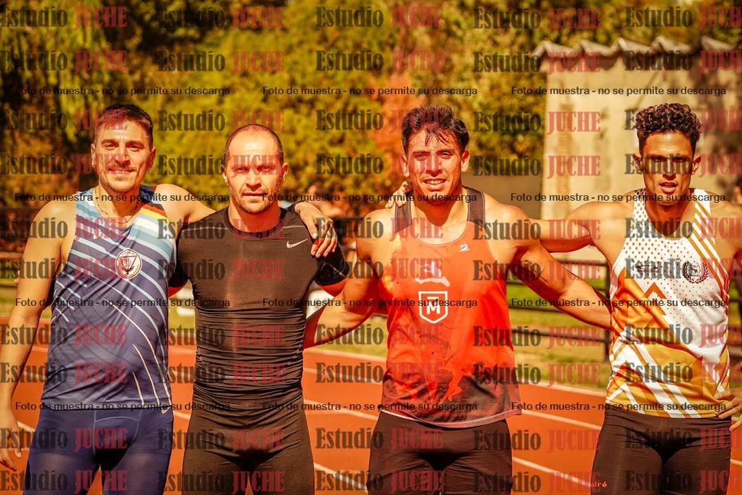 Fotos de algunos podios y extras del torneo