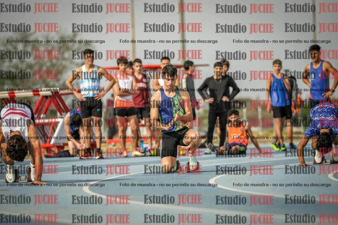 Fotos de los 200 m llanos de varones