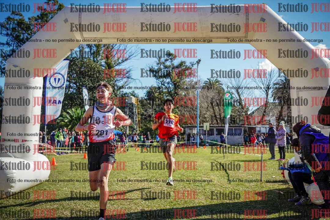 Fotos de la llegada del cross de 3000 m