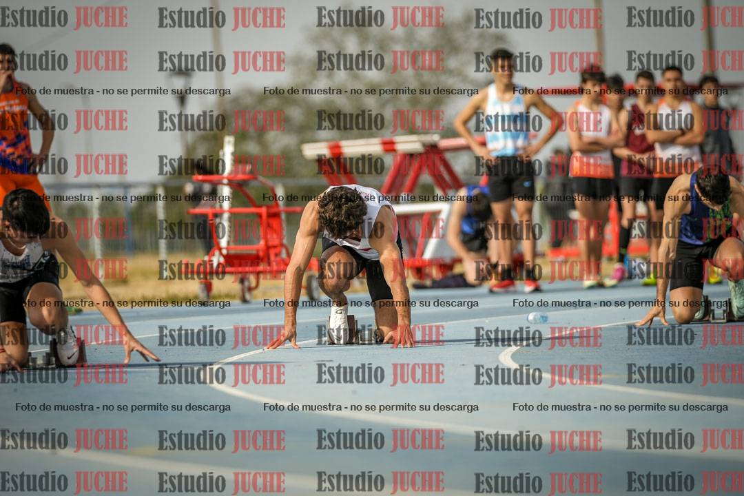 Fotos de los 200 m llanos de varones