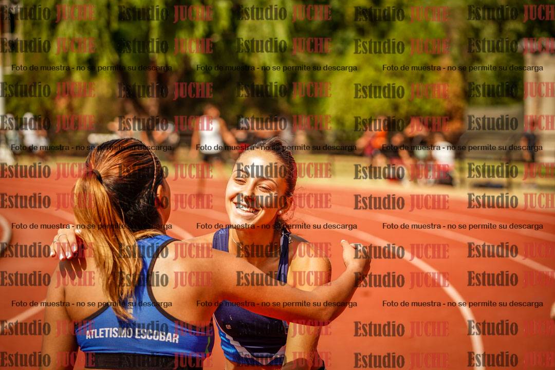 Fotos de algunos podios y extras del torneo