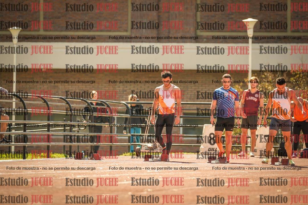 Fotos de los 100 m llanos de varones