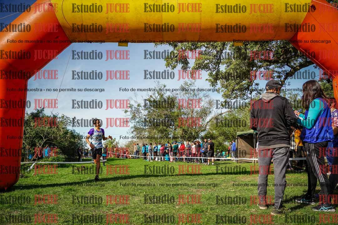 Fotos de la llegada del cross de 3000 m
