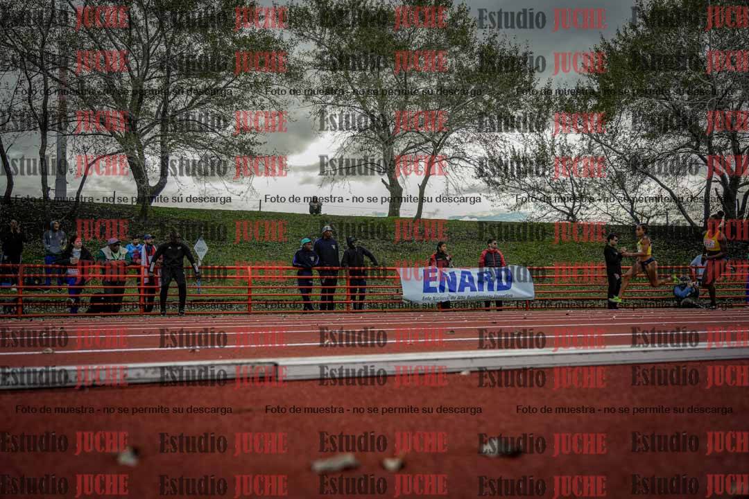 Fotos de los 200 m llanos de mujeres - FINAL