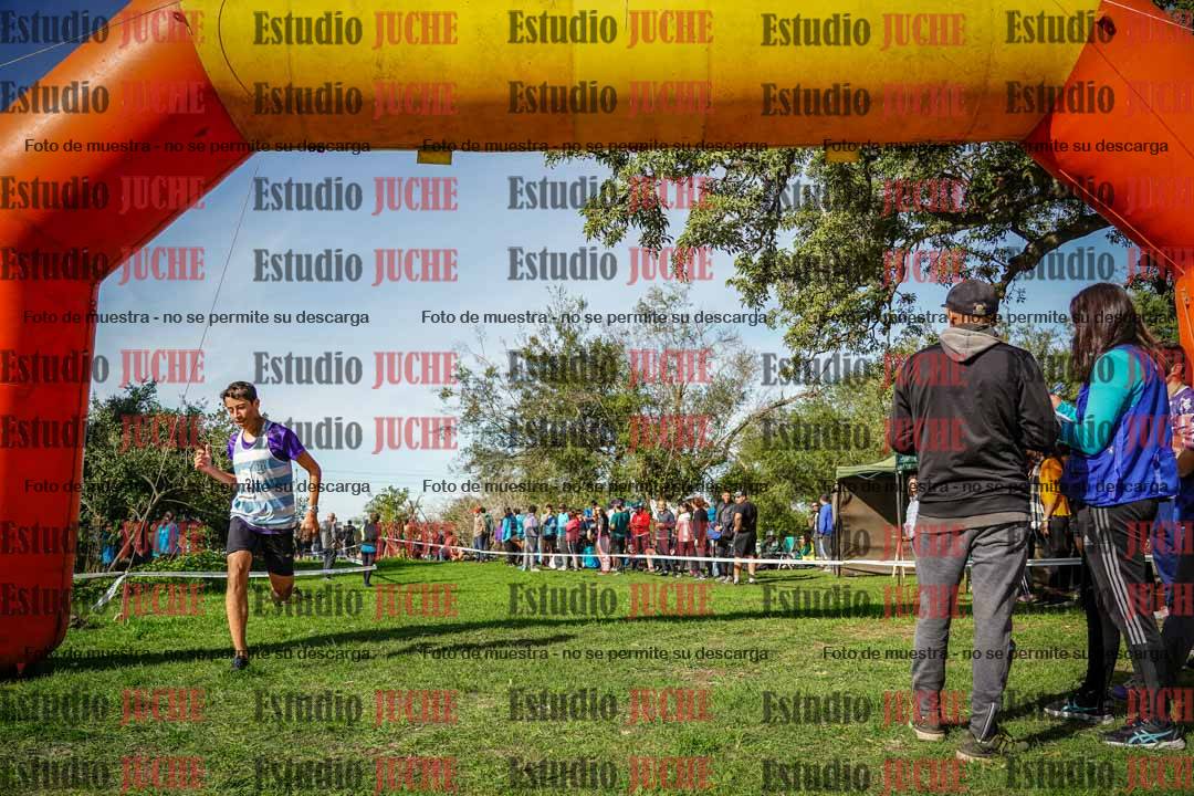 Fotos de la llegada del cross de 3000 m