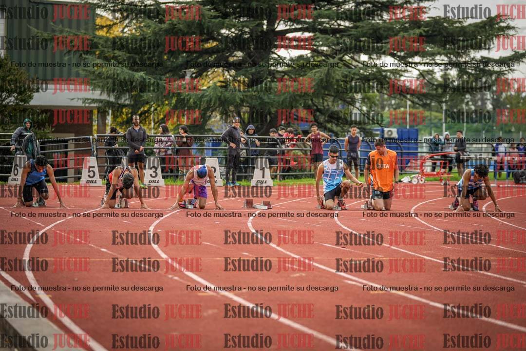 Fotos de los 100 m llanos de varones