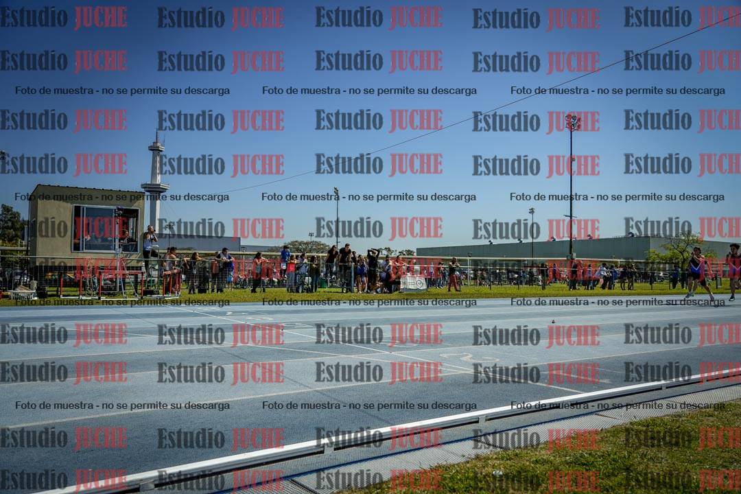 Fotos de los 100 m llanos de varones