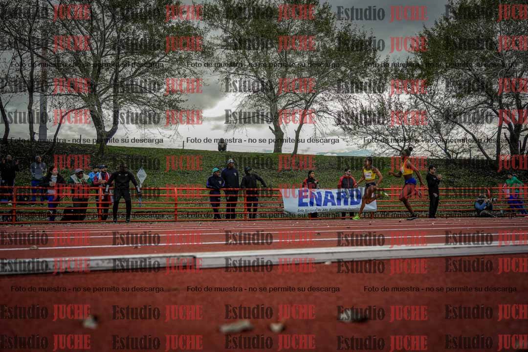 Fotos de los 200 m llanos de mujeres - FINAL