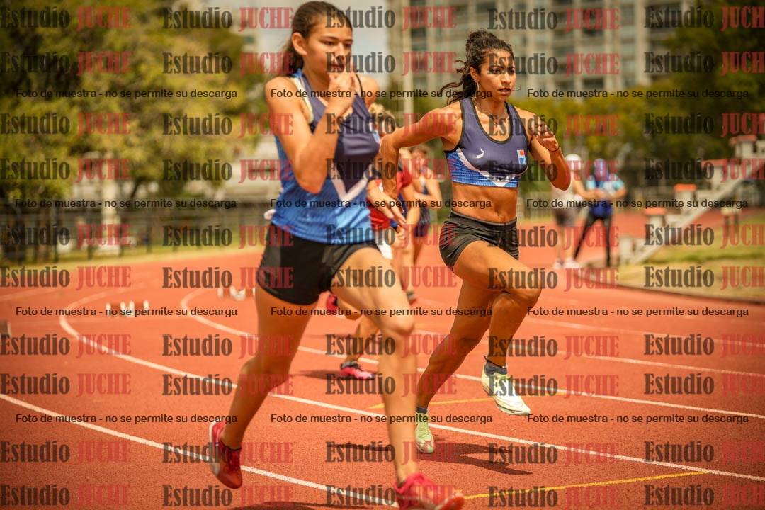 Fotos de los 200 m llanos de mujeres - combinadas 4