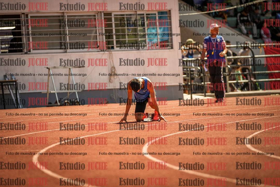 Fotos de los 400 m llanos de varones