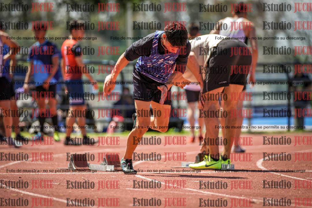 Fotos de los 100 m llanos de varones