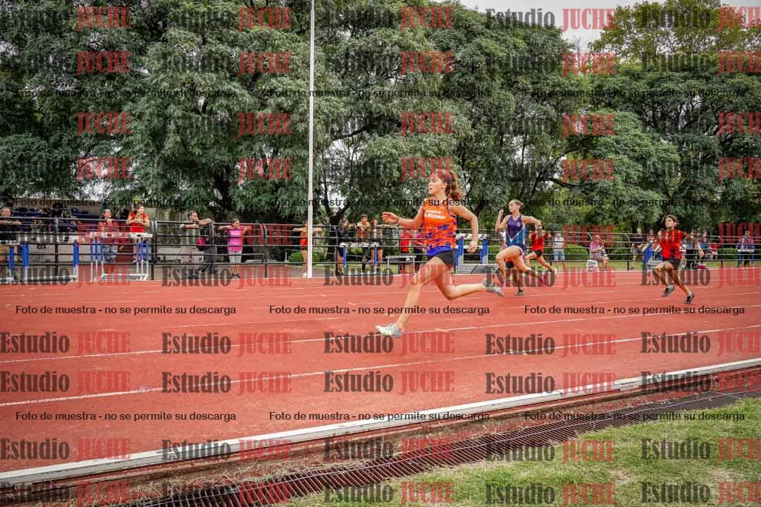 Fotos de los 80 m llanos de mujeres