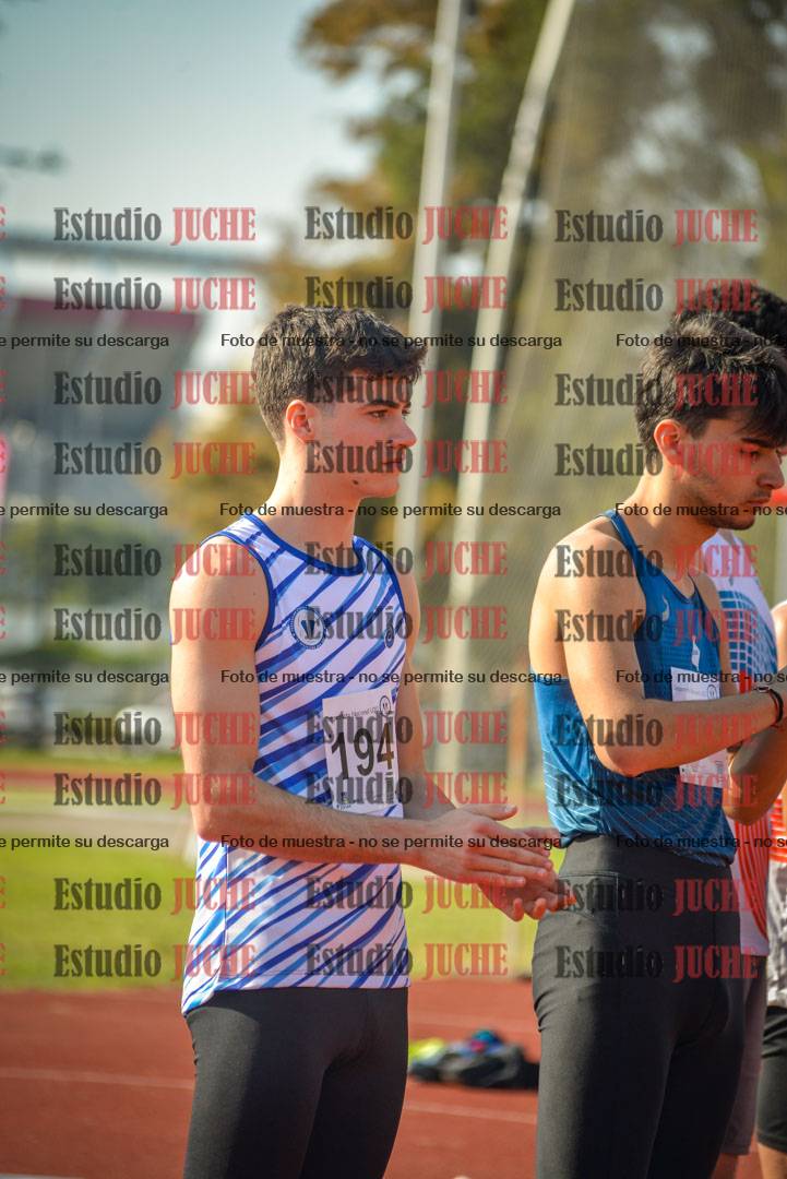 Fotos del salto en alto de varones