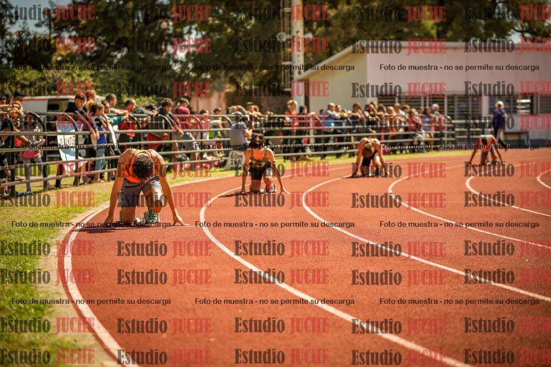 Fotos de los 400 m llanos de varones