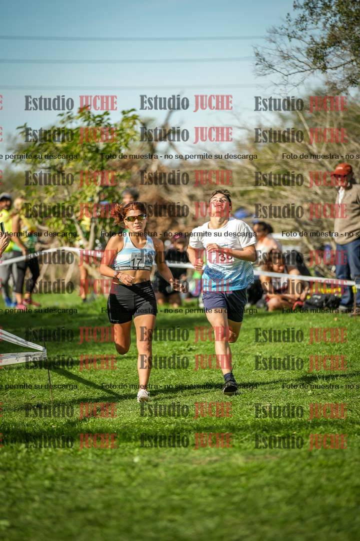 Fotos de la llegada del cross de 3000 m