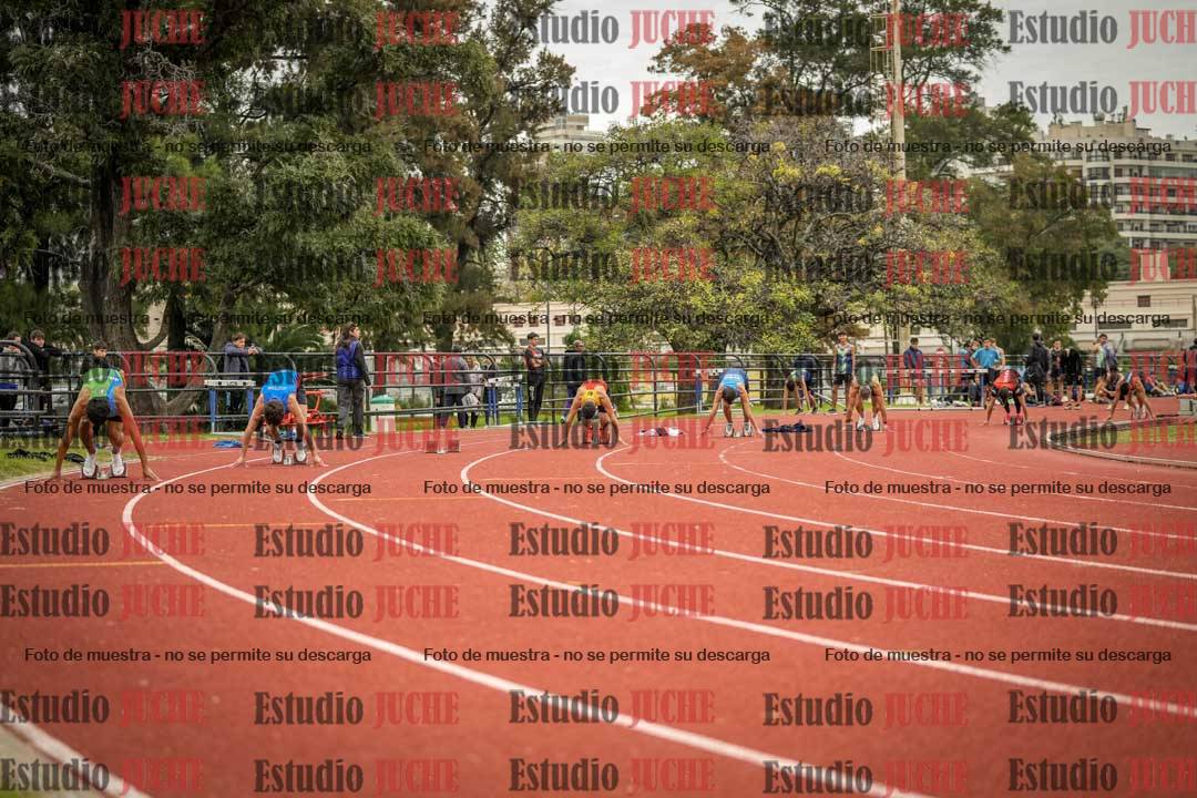 Fotos de los 200 m llanos de varones
