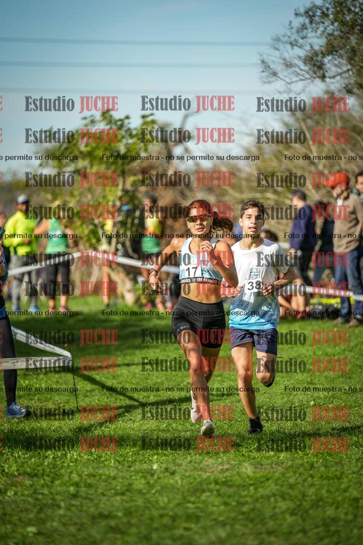 Fotos de la llegada del cross de 3000 m