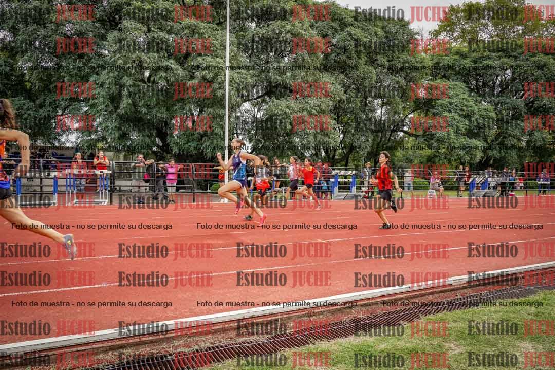 Fotos de los 80 m llanos de mujeres