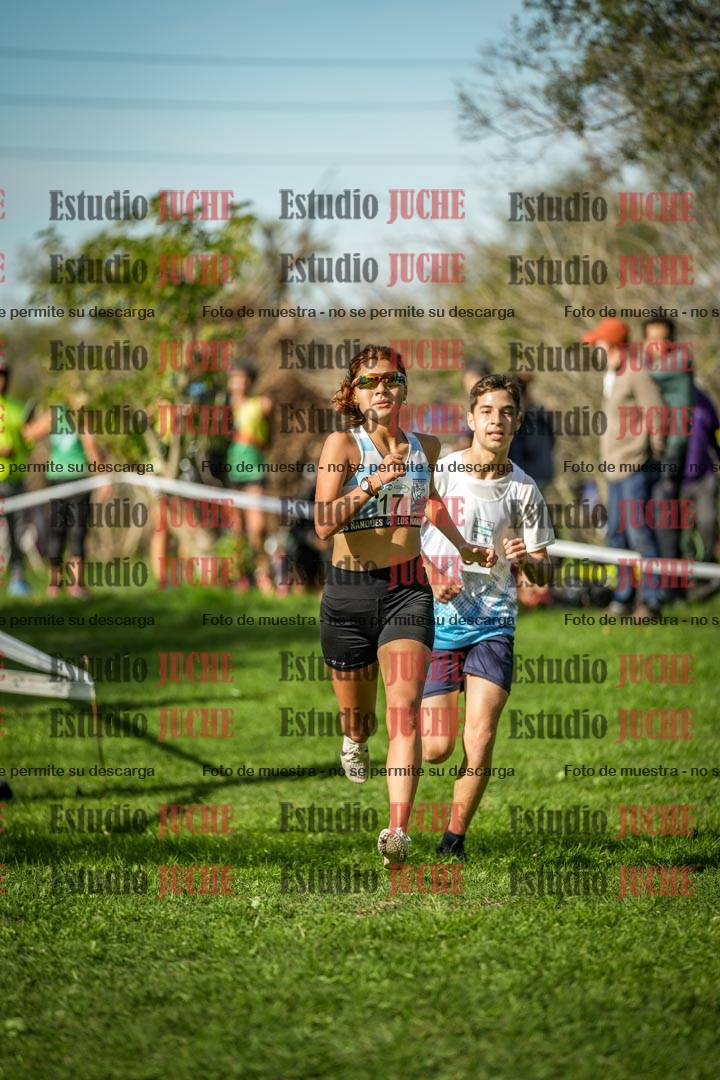 Fotos de la llegada del cross de 3000 m