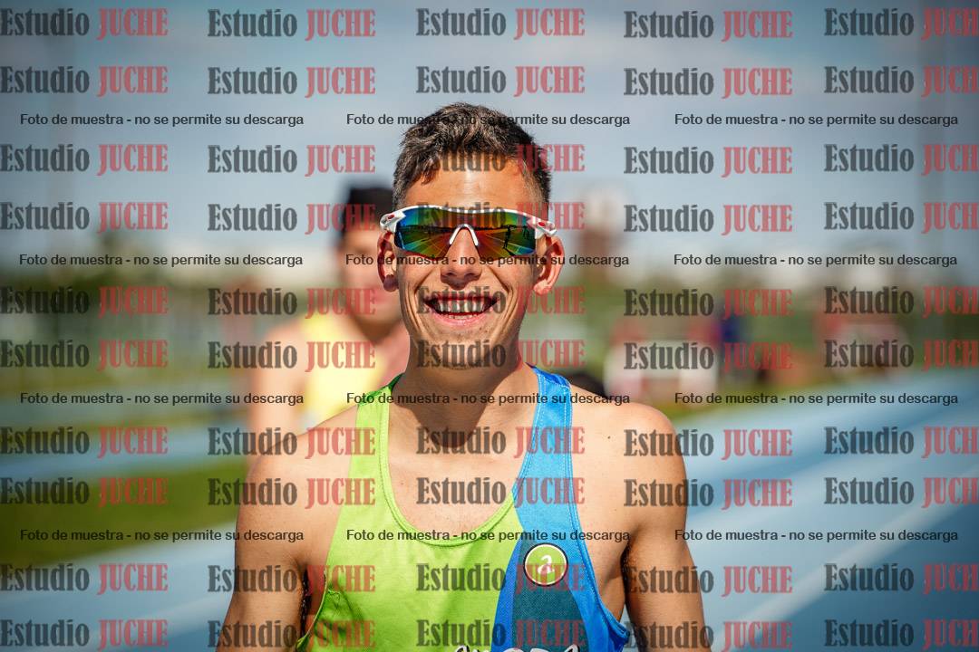 Fotos de los 5000 m llanos de mujeres y varones