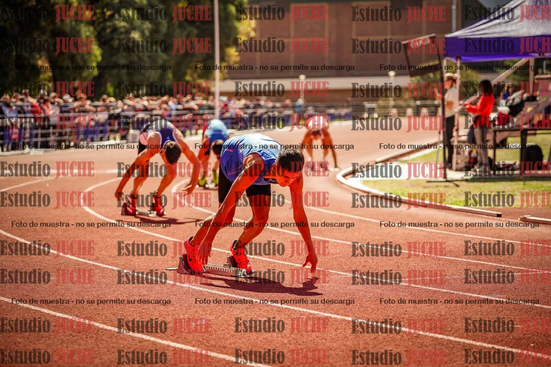 Fotos de los 400 m llanos de varones