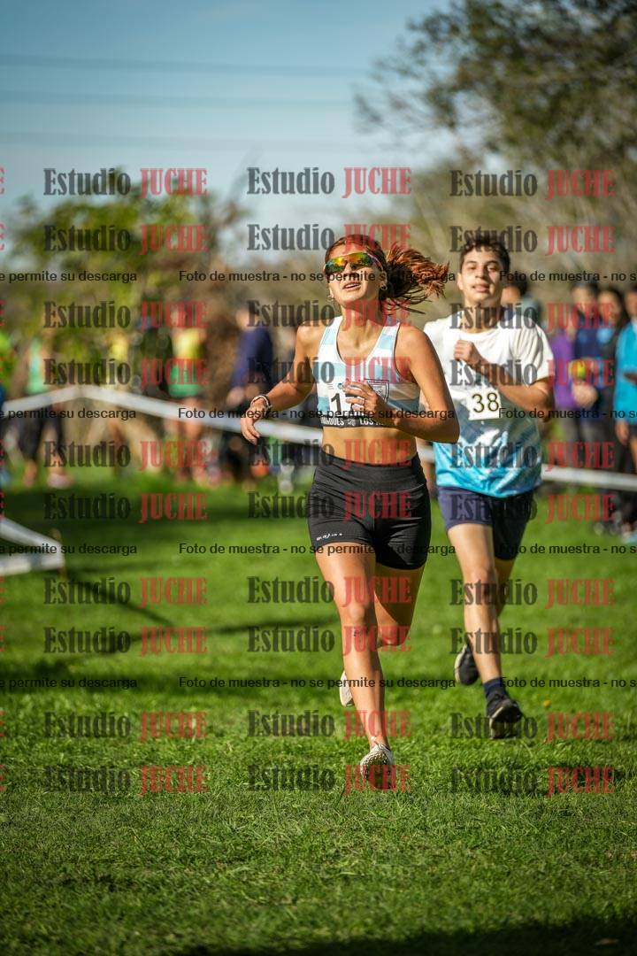 Fotos de la llegada del cross de 3000 m
