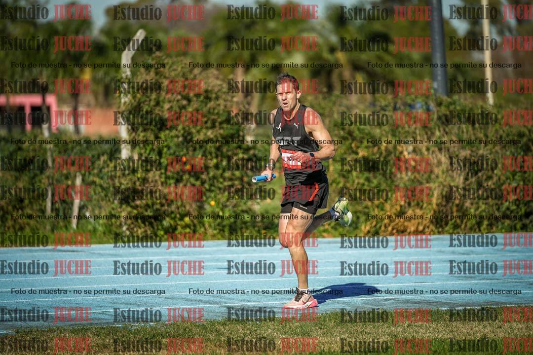 Fotos durante los relevos