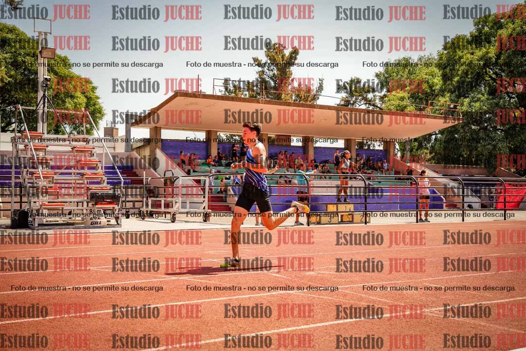 Fotos de los 400 m con vallas de varones