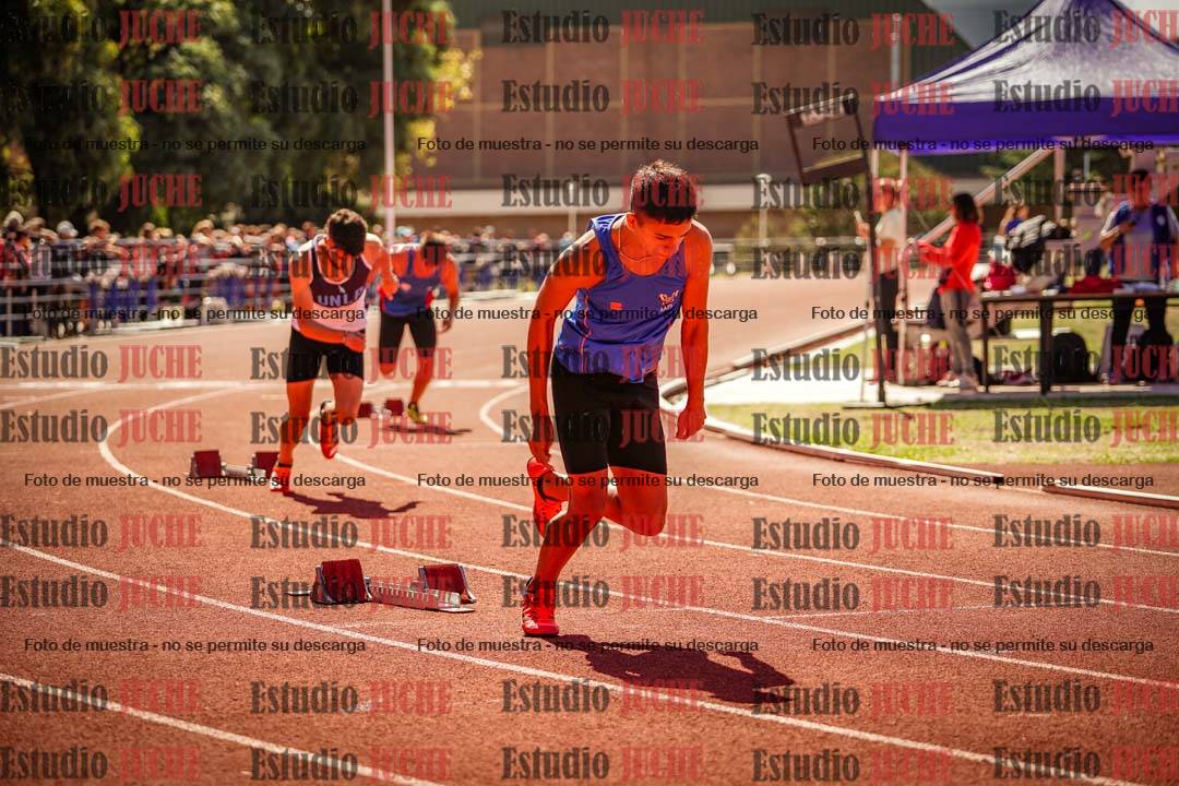 Fotos de los 400 m llanos de varones