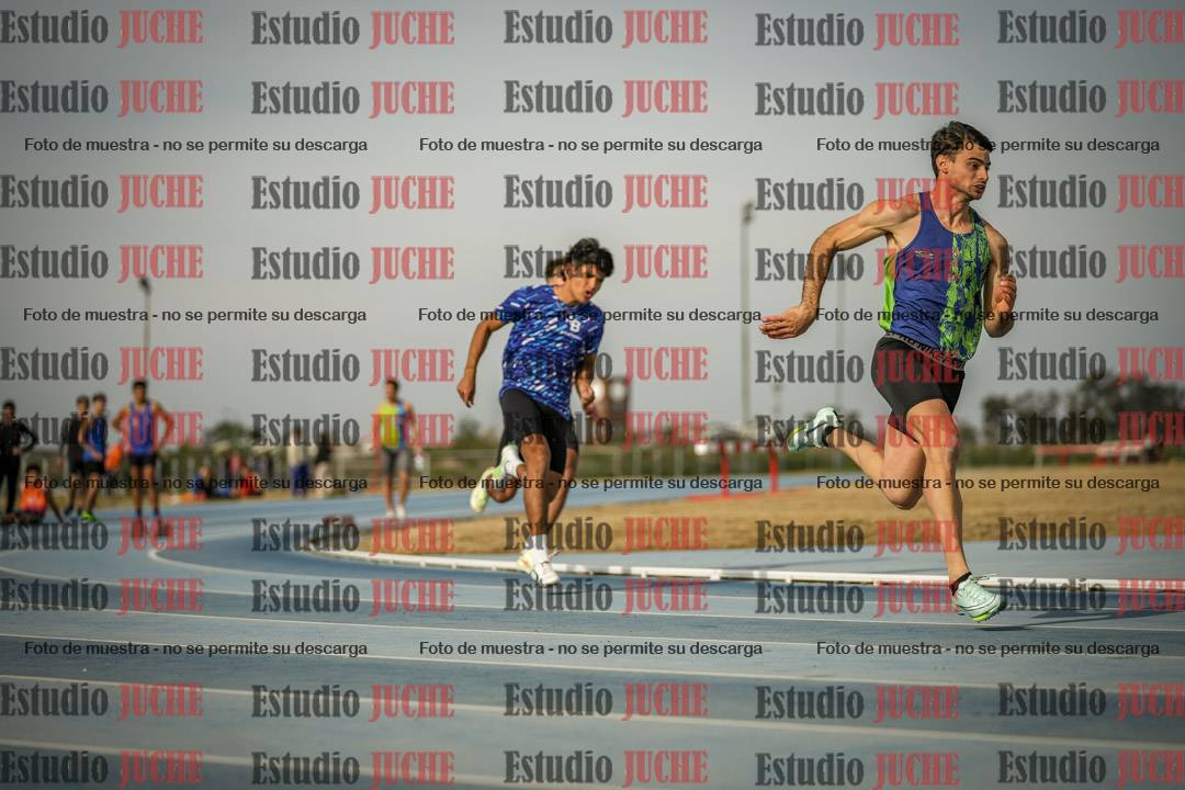 Fotos de los 200 m llanos de varones