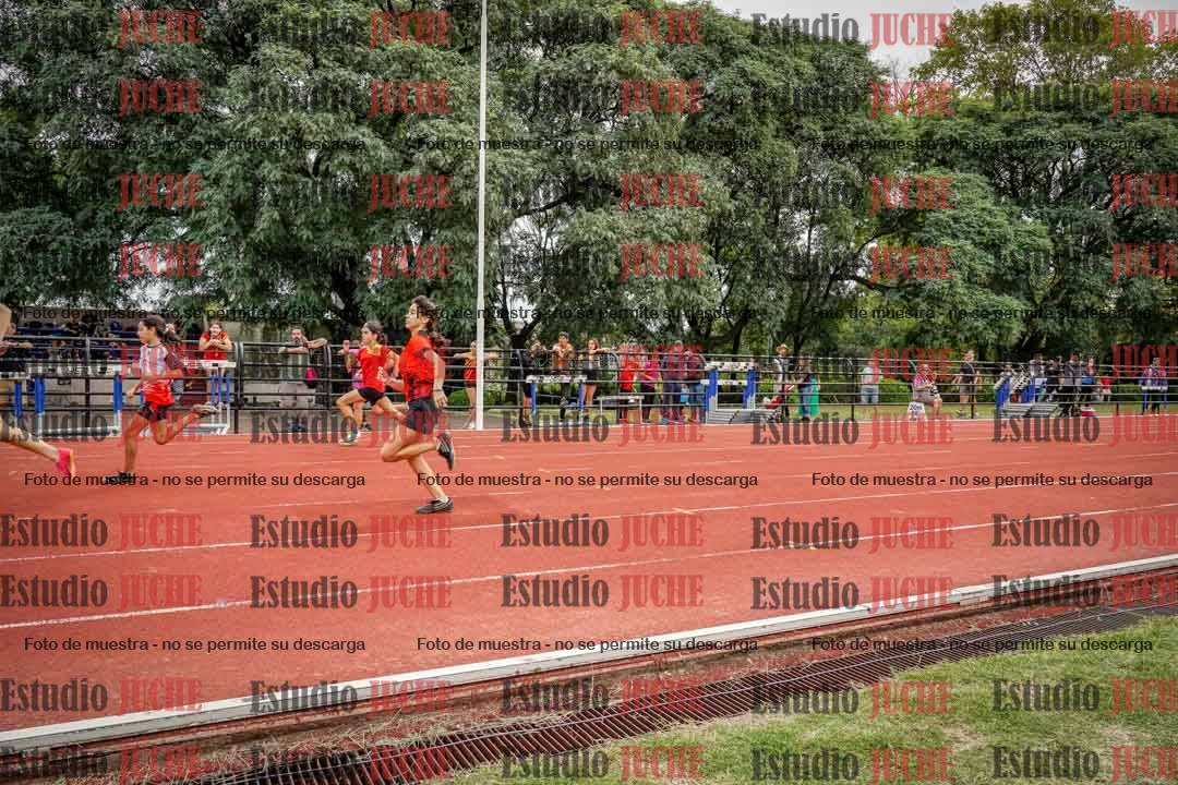 Fotos de los 80 m llanos de mujeres