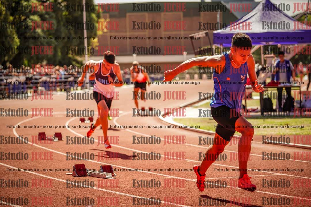 Fotos de los 400 m llanos de varones